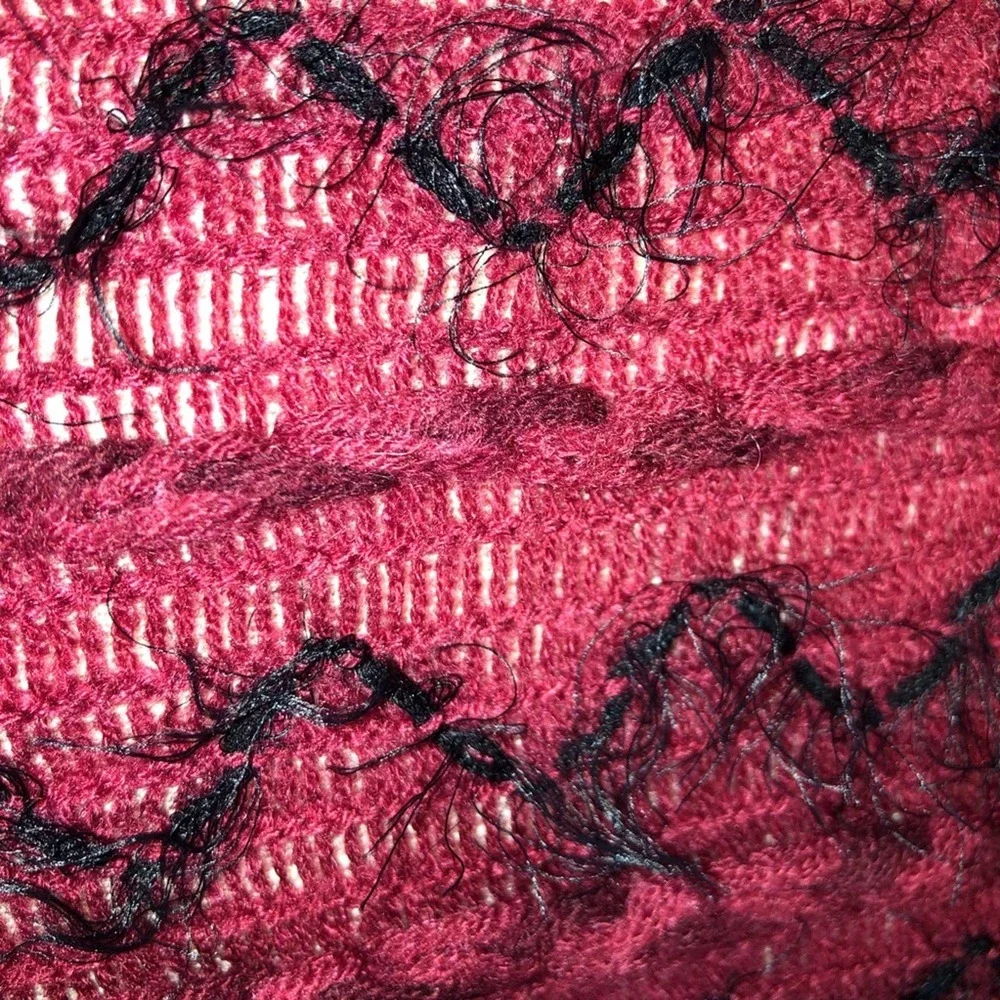 BURGUNDY PONCHO One Size - Picture 7 of 7